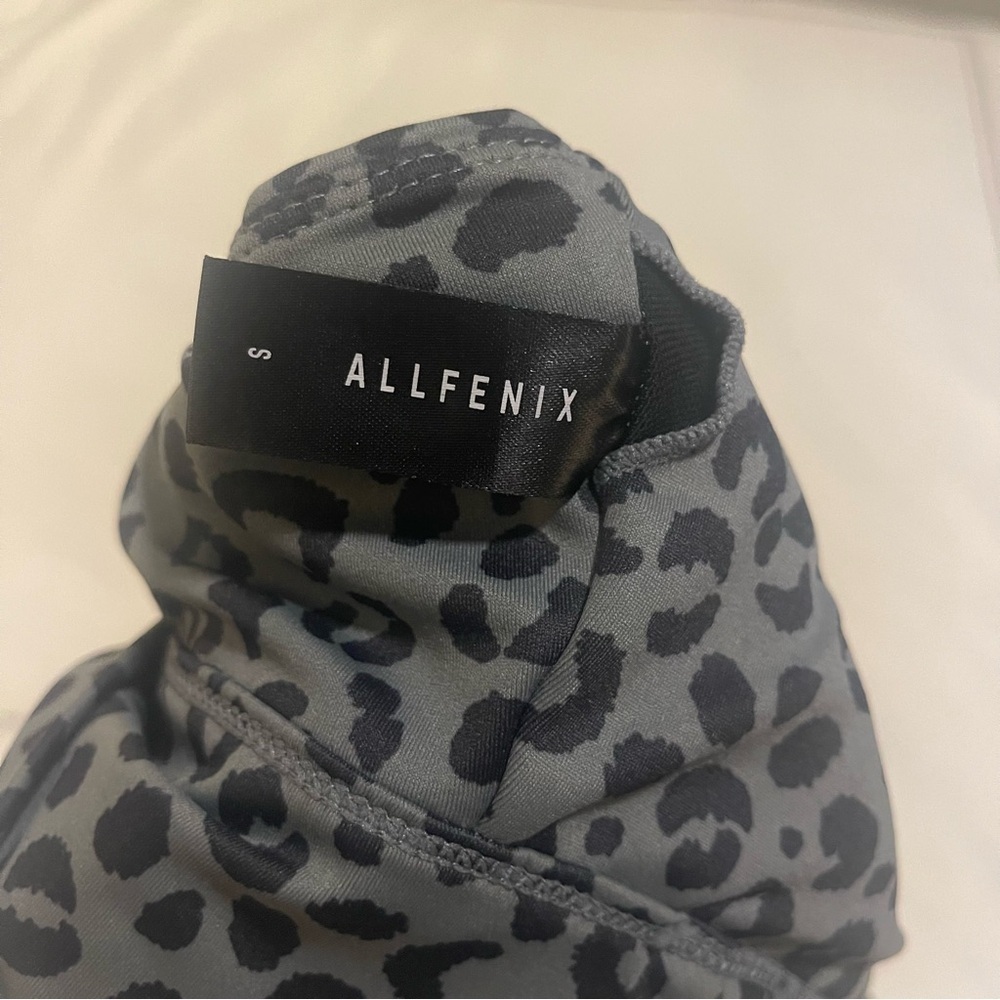 Allfenix Longline Sports Bra - Picture 7 of 7